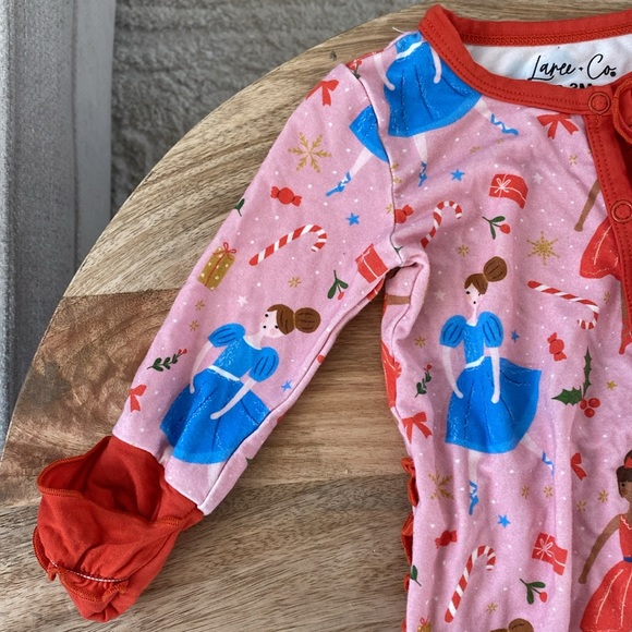 Laree + Co. Bamboo Holiday Ruffle Convertible Footie Pajama - Picture 3 of 7